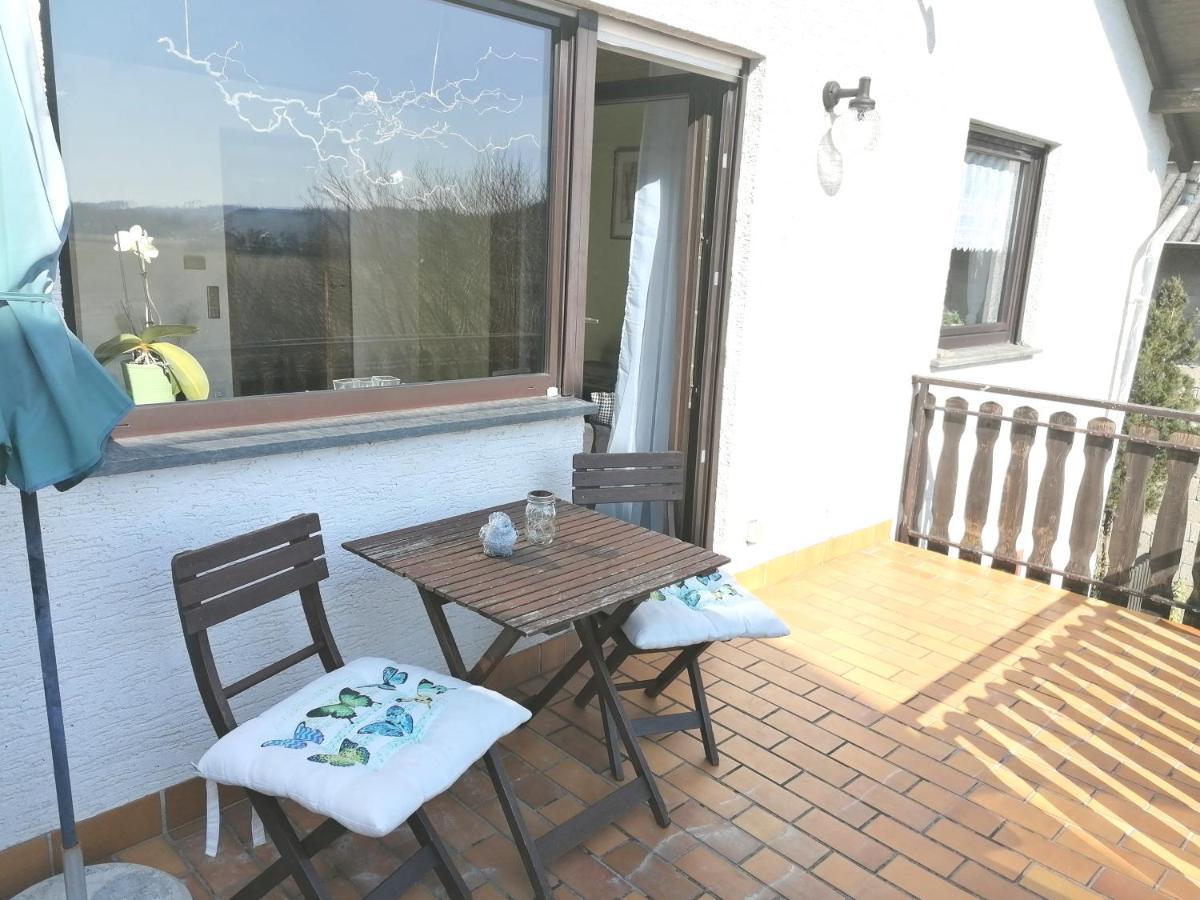 Ferienwohnung Christine Mit Sauna Und Whirlpool Utzerath Exterior foto